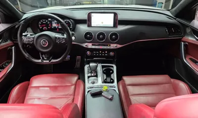 Kia Stinger 2018, 143383 км, за 9846.4 USD - фото 7