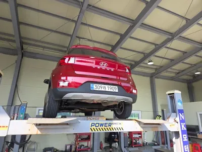 Hyundai Venue 2025, 20016 км, за 13551.04 USD