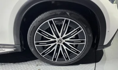 Mercedes-Benz EQE 2023, 25945 км, за 42220.01 USD