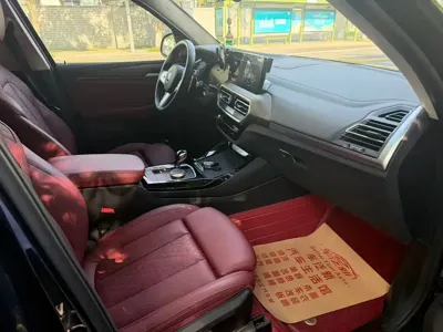 BMW X3 2023, 30000 км, за 20776.52 USD
