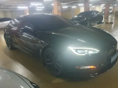 Tesla Model S 2023, 159718 км, за 72045.26 USD