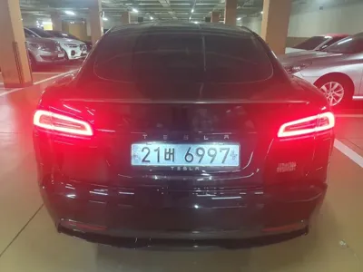 Tesla Model S 2023, 159718 км, за 72045.26 USD