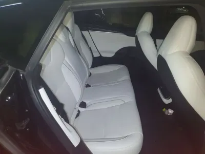 Tesla Model S 2023, 159718 км, за 72045.26 USD - фото 13