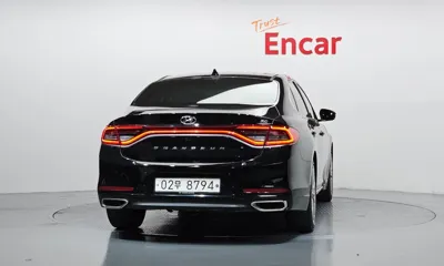 Hyundai Grandeur 2017, 168917 км, за 7568.75 USD