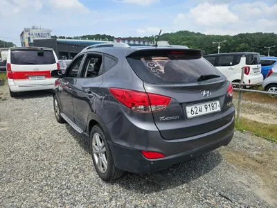 Hyundai Tucson 2010, 203497 км, за 2135.51 USD