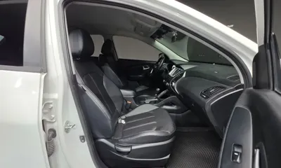 Hyundai Tucson 2015, 104181 км, за 5579.62 USD - фото 10