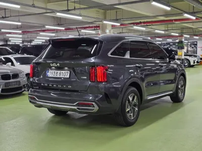 Kia Sorento 2022, 152111 км, за 65000.3 USD