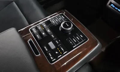 Hyundai Equus 2015, 110757 км, за 7483.26 USD - фото 19