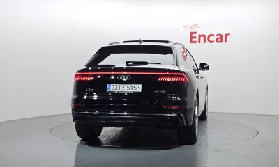 Audi Q8 2023, 44548 км, за 49999.96 USD