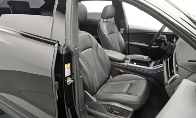 Audi Q8 2023, 44548 км, за 49999.96 USD - фото 12