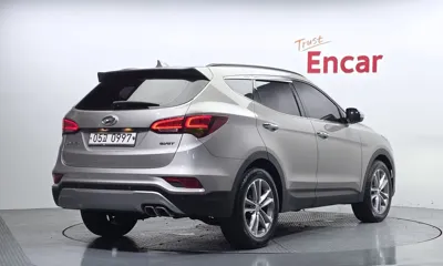 Hyundai Santafe 2016, 137725 км, за 7877.12 USD