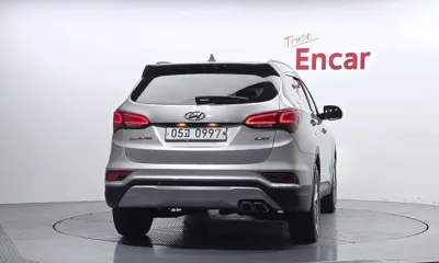 Hyundai Santafe 2016, 137725 км, за 7877.12 USD