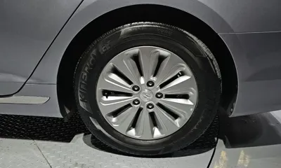 Hyundai Sonata 2016, 29175 км, за 8913.11 USD