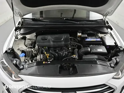 Hyundai Avante 2018, 64882 км, за 7488.44 USD - фото 6