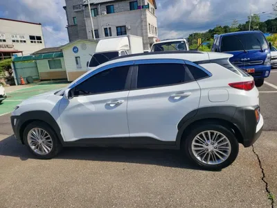 Hyundai Kona 2018, 50883 км, за 10288.46 USD