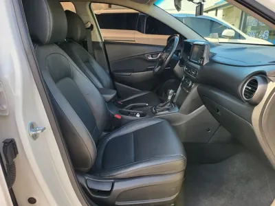 Hyundai Kona 2018, 50883 км, за 10288.46 USD - фото 12