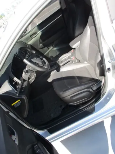 Hyundai Avante 2017, 147000 км, за 4748.9 USD - фото 7