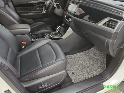 KG_Mobility_Ssangyong KORANDO 2022, 32800 км, за 12880.57 USD - фото 17