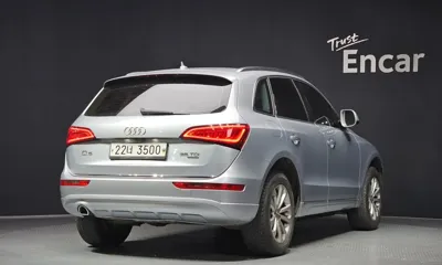 Audi Q5 2015, 207394 км, за 6175.65 USD