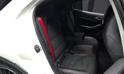 Mercedes-Benz GLA-Class 2018, 96505 км, за 13661.21 USD - фото 12
