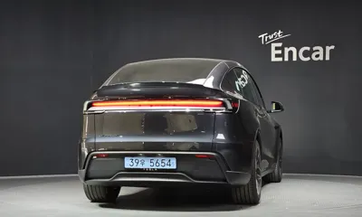 Tesla Model Y 2026, 40 км, за 49340.16 USD
