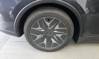 Tesla Model Y 2026, 40 км, за 49340.16 USD
