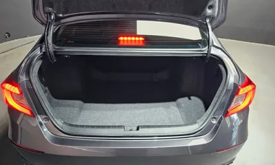 Honda Accord 2018, 85173 км, за 10174.61 USD - фото 20