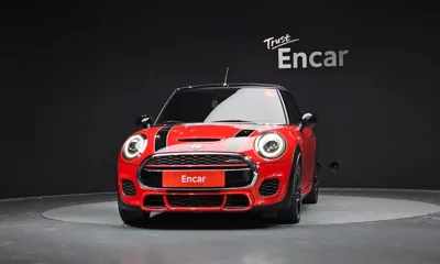 MINI Cooper Convertible 2019, 87445 км, за 11562.6 USD