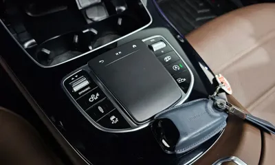 Mercedes-Benz E-Class 2021, 80856 км, за 34413.25 USD - фото 37