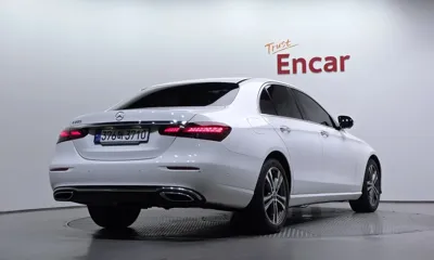 Mercedes-Benz E-Class 2023, 20949 км, за 25981.63 USD