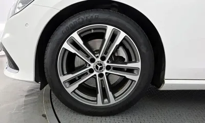 Mercedes-Benz E-Class 2023, 20949 км, за 25981.63 USD