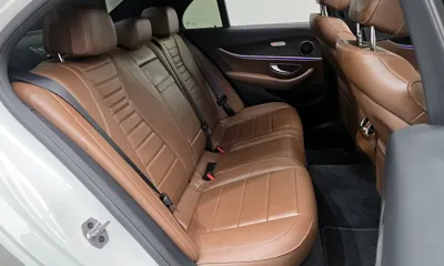 Mercedes-Benz E-Class 2023, 20949 км, за 25937.71 USD - фото 11