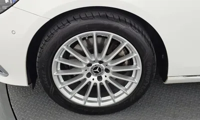 Mercedes-Benz E-Class 2021, 57173 км, за 24222.13 USD