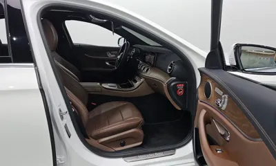 Mercedes-Benz E-Class 2021, 57173 км, за 24222.13 USD - фото 18
