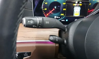 Mercedes-Benz E-Class 2021, 57173 км, за 24222.13 USD - фото 27