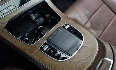 Mercedes-Benz E-Class 2021, 57173 км, за 24222.13 USD - фото 32