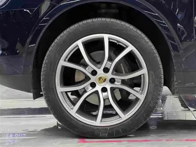 Porsche Cayenne 2021, 44200 км, за 71903.16 USD