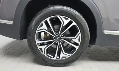 Hyundai Santafe 2019, 94571 км, за 12340.82 USD