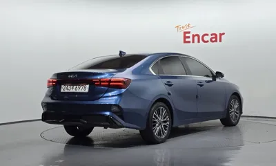 Kia K3 2022, 95642 км, за 11158.13 USD