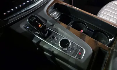 Cadillac Escalade 2022, 56277 км, за 51655.59 USD - фото 9
