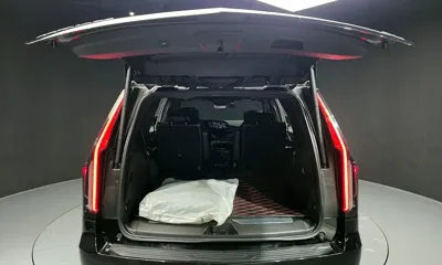 Cadillac Escalade 2022, 56277 км, за 51655.59 USD - фото 20