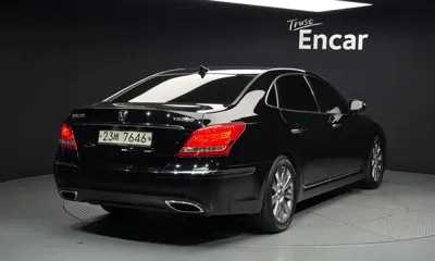 Hyundai Equus 2012, 258021 км, за 1684.88 USD