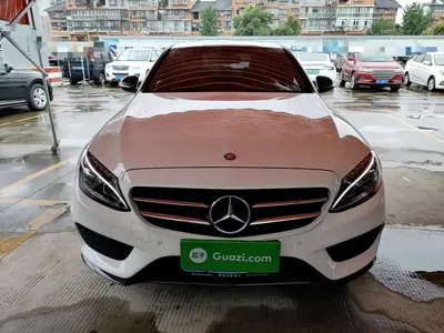 Mercedes-Benz C-Class 2017, 71400 км, за 12380.21 USD