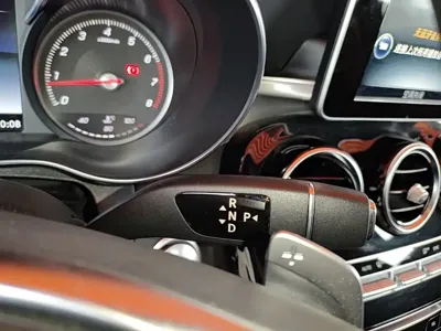 Mercedes-Benz C-Class 2017, 71400 км, за 12362.04 USD - фото 14