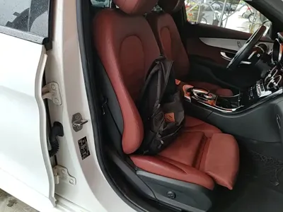 Mercedes-Benz C-Class 2017, 71400 км, за 12362.04 USD - фото 25