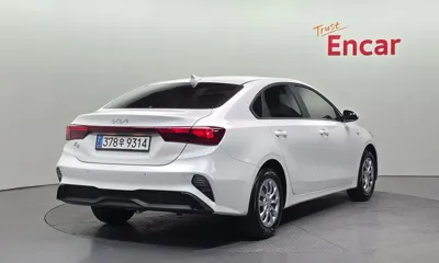 Kia K3 2024, 30626 км, за 11857.24 USD