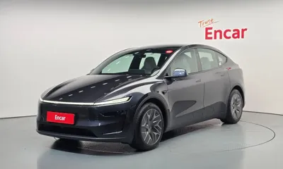 Tesla Model Y · 2026 год