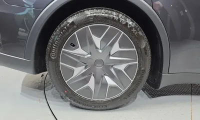 Tesla Model Y 2026, 53 км, за 50171.9 USD - фото 21