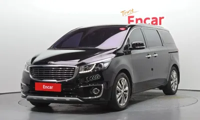 Kia Canival · 2018 год