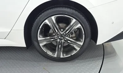 Kia K5 2021, 54970 км, за 15436.15 USD